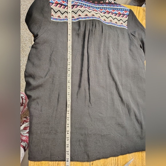 NWOT embroidery tassel tie blouse,Boho Chic, oversized M, Tunic, puff Sleeve. - Picture 12 of 14